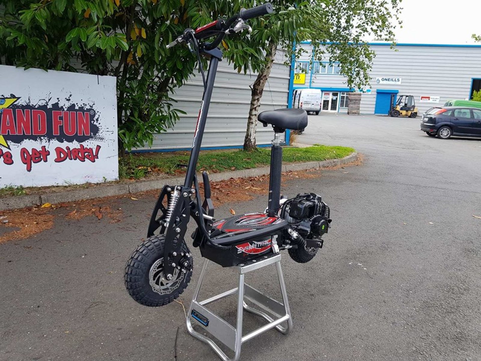 50 cc PETROL SCOOTER (50kph+electric models)